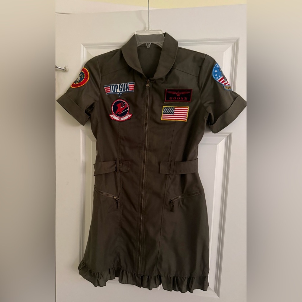 Women’s Top Gun Costume
